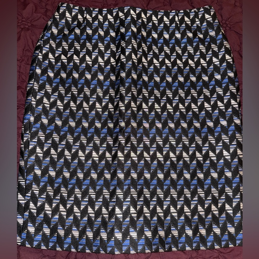 Kasper Black and Blue Geometric Pencil Skirt
